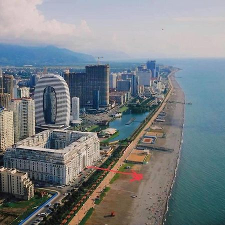 Amazing Magnolia Apartment Batumi Exterior photo